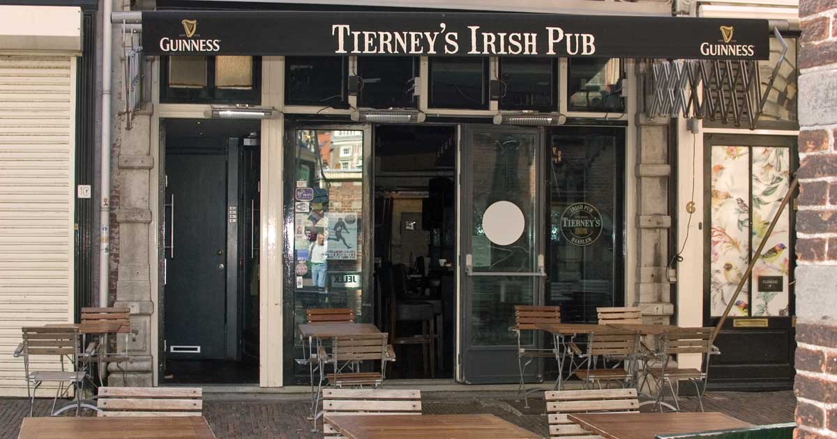 Ierse Pub Haarlem in Amsterdam, een authentieke pub met Ierse ambiance en een uitnodigende sfeer.